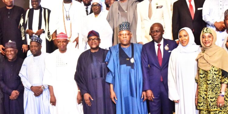 Dangote Unveils ₦1 Trillion Scholarship Scheme