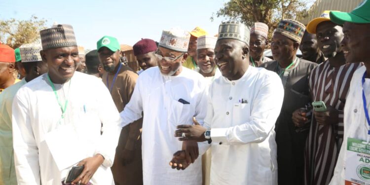 ADC welcomes wave of APC and PDP decampees into party in Makarfi