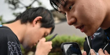 AI mirrors’ are changing the way blind people see themselves