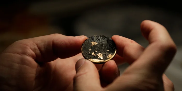 ‘Ship of Gold’ treasure hunter released from prison, but 500 gold coins remain unaccounted for