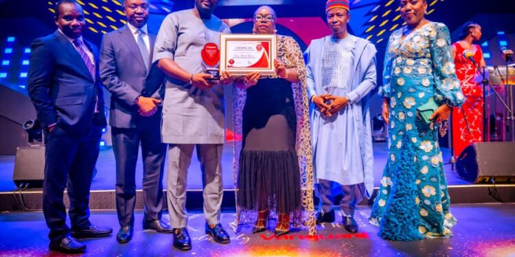 GCEO NNPC Bags Vanguard Newspaper’s Energy Innovation Award
