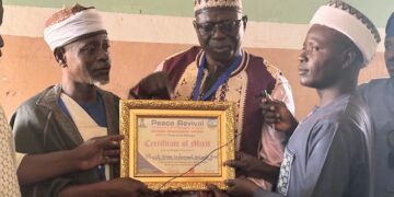 UNITY IN DIVERSITY: NIGERIAN PASTOR PAYS TRIBUTE TO MUSLIM SCHOLAR WHO SHAPED 10,000 LIVES THROUGH ARABIC EDUCATION IN 50 YEARS