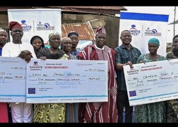 Dangote Cement Obajana Awards Scholarships, Empowers Farmers, Market Women At Jakura Community